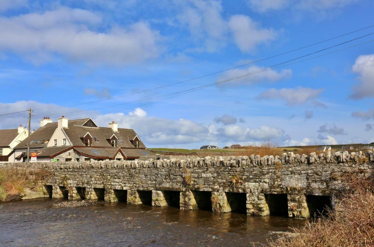 Вілла 11 Doolin Court Екстер'єр фото